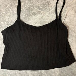 Black cropped tank top